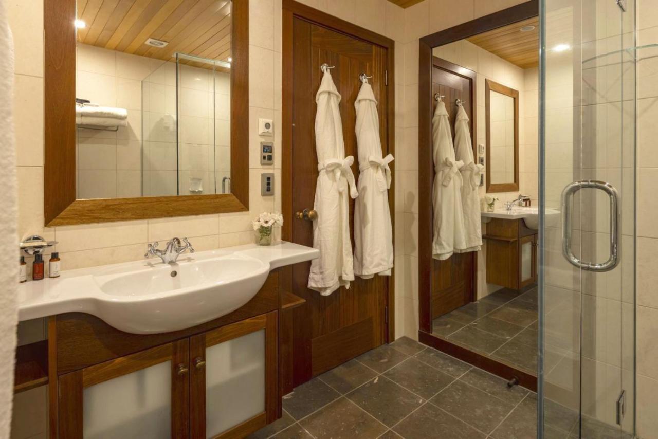 Cabot Lodge - Fiordland National Park مانابوري المظهر الخارجي الصورة